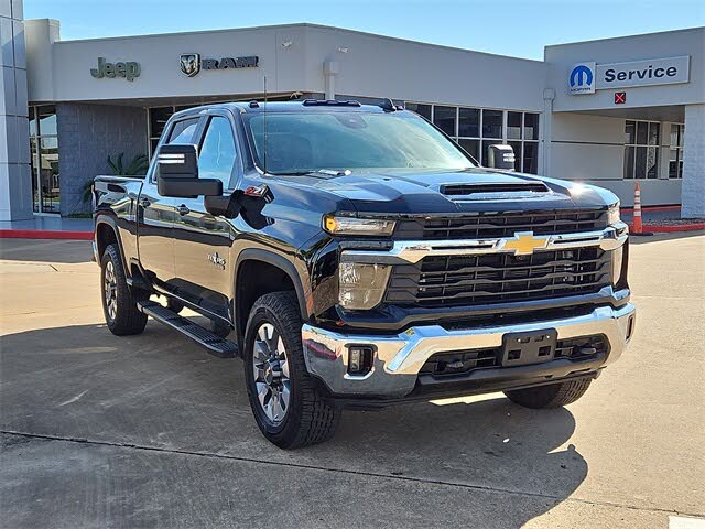 2024 Chevrolet Silverado 2500HD LT Crew Cab 4WD