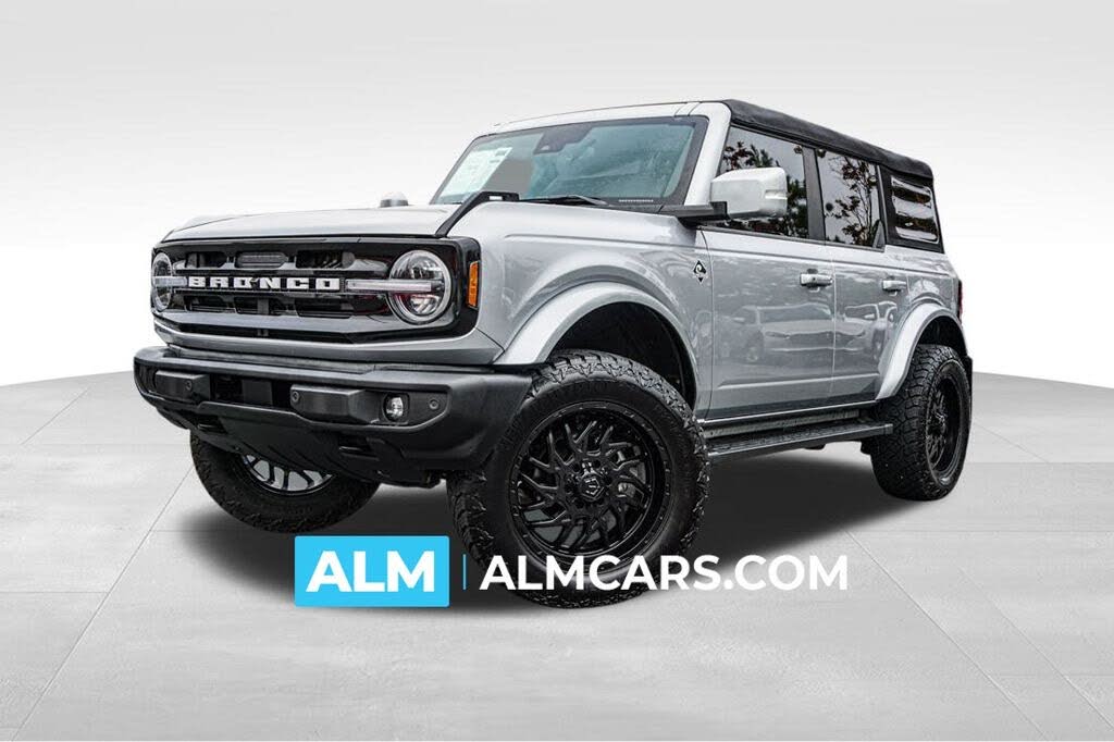 2024 Ford Bronco Outer Banks 4-Door 4WD