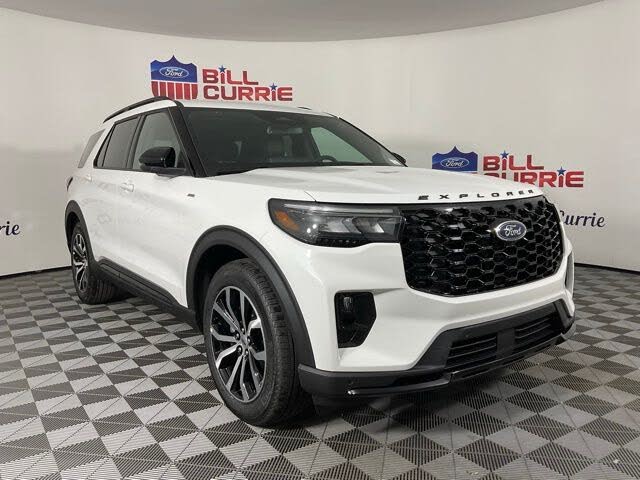 2025 Ford Explorer ST-Line RWD