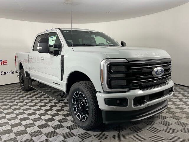 2025 Ford F-350 Super Duty Platinum Crew Cab 4WD