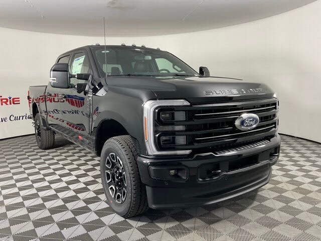 2026 Ford F-250 Super Duty Platinum Crew Cab 4WD
