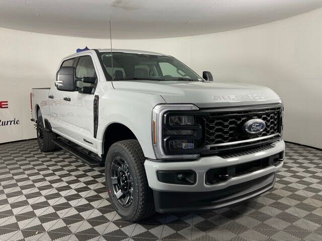 2026 Ford F-350 Super Duty XL Crew Cab 4WD