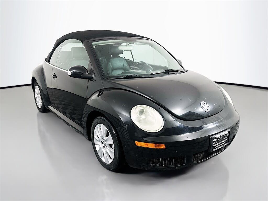 2010 Volkswagen Beetle 2.5L Convertible