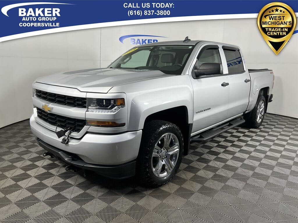 2018 Chevrolet Silverado 1500 Custom Crew Cab 4WD