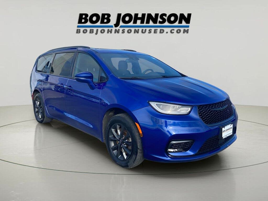 2021 Chrysler Pacifica Touring AWD