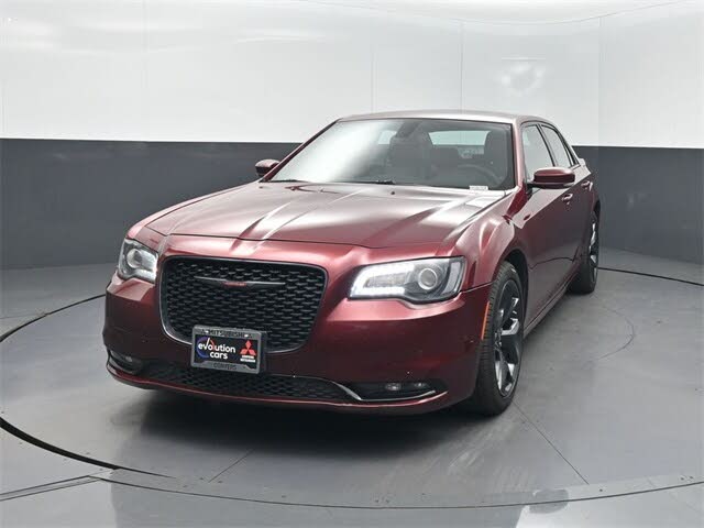 2023 Chrysler 300 S V6 RWD