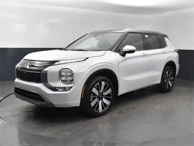 2025 Mitsubishi Outlander SEL FWD