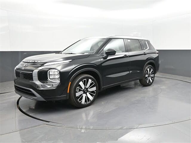 2025 Mitsubishi Outlander SEL FWD