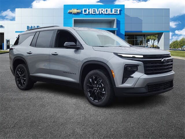 2026 Chevrolet Traverse LT FWD
