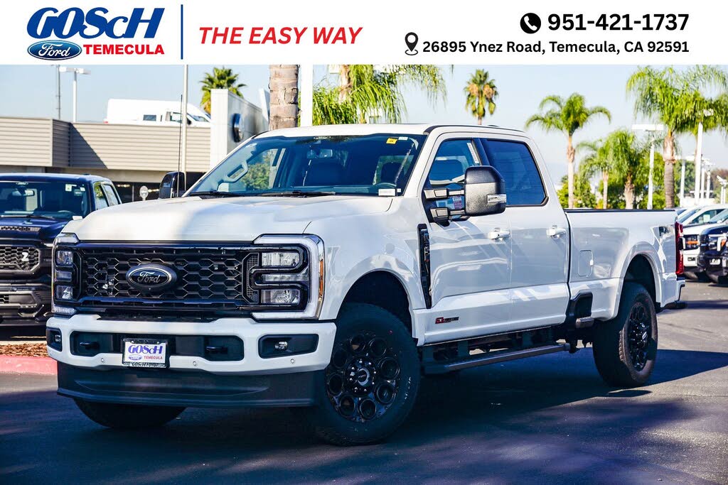 2026 Ford F-350 Super Duty Lariat Crew Cab 4WD