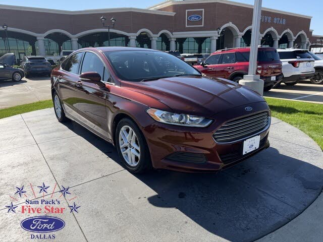 2016 Ford Fusion SE