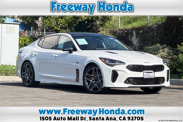 2022 Kia Stinger GT2 RWD
