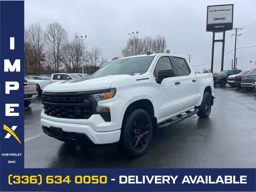 2023 Chevrolet Silverado 1500 Custom Crew Cab 4WD