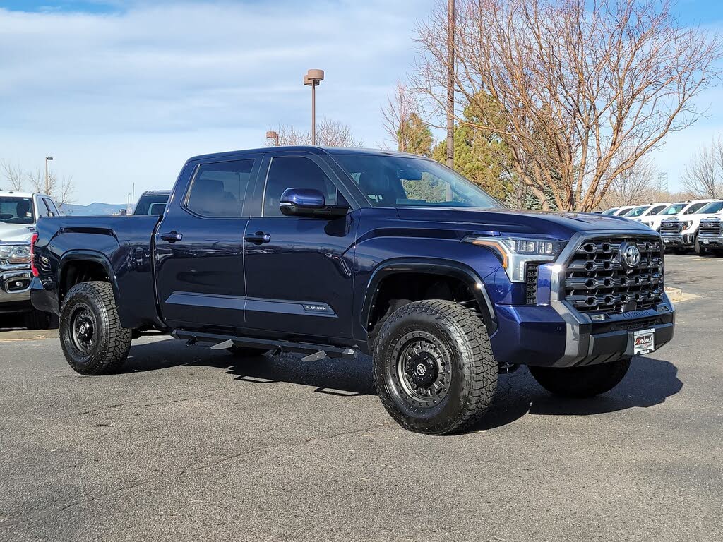 2023 Toyota Tundra Platinum CrewMax Cab LB 4WD