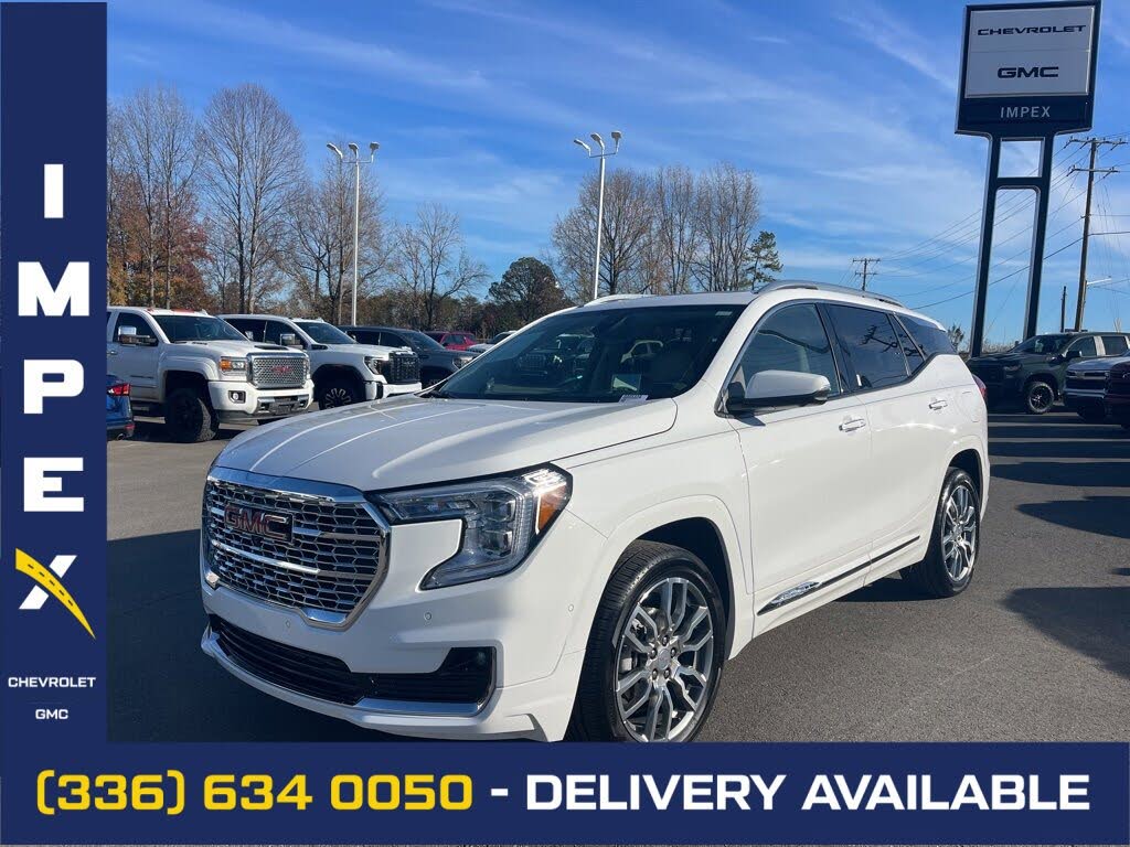 2024 GMC Terrain Denali AWD