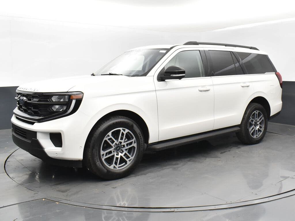 2025 Ford Expedition Active RWD