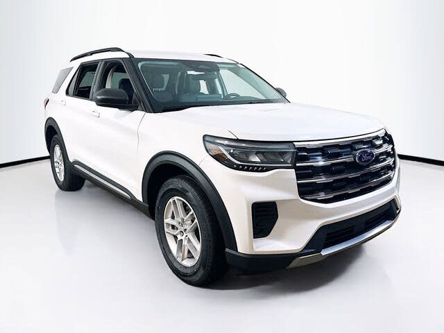 2025 Ford Explorer Active AWD