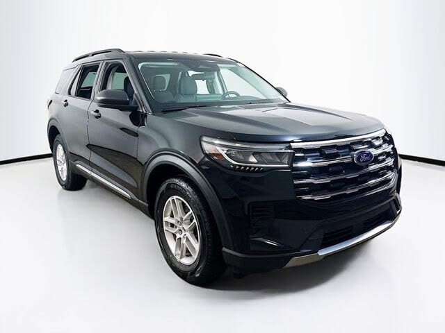 2025 Ford Explorer Active AWD