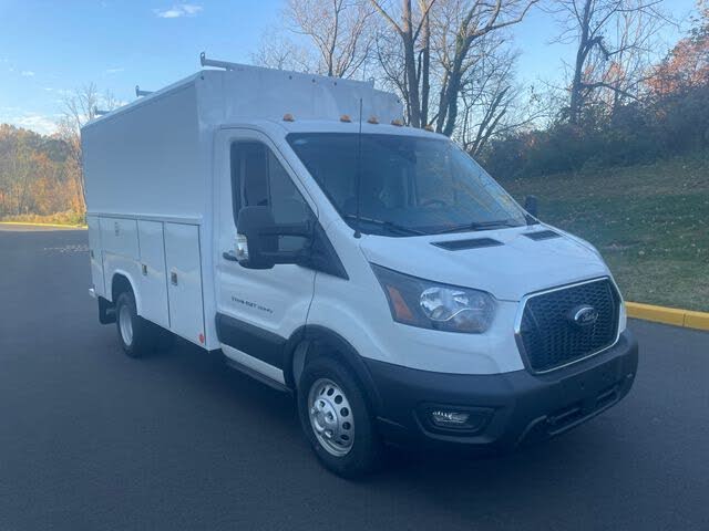 2025 Ford Transit Chassis 350 HD 9950 Lb. GVWR 156 DRW Cutaway DRW RWD