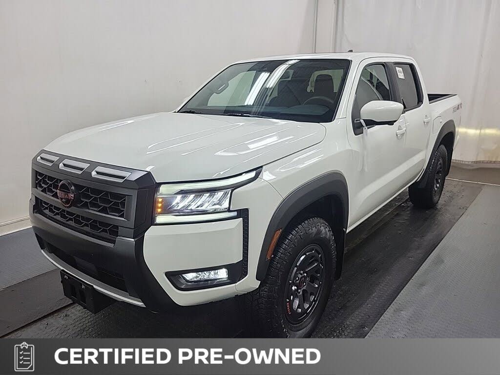 2025 Nissan Frontier PRO-4X Crew Cab 4WD