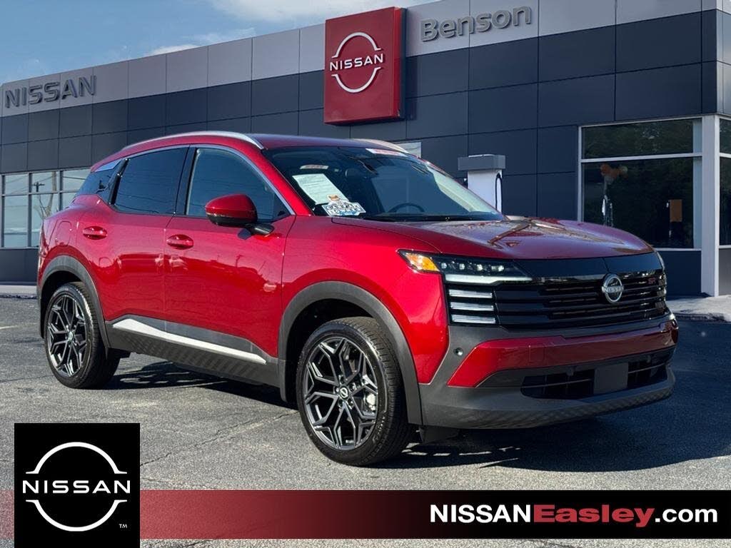 2025 Nissan Kicks SR AWD