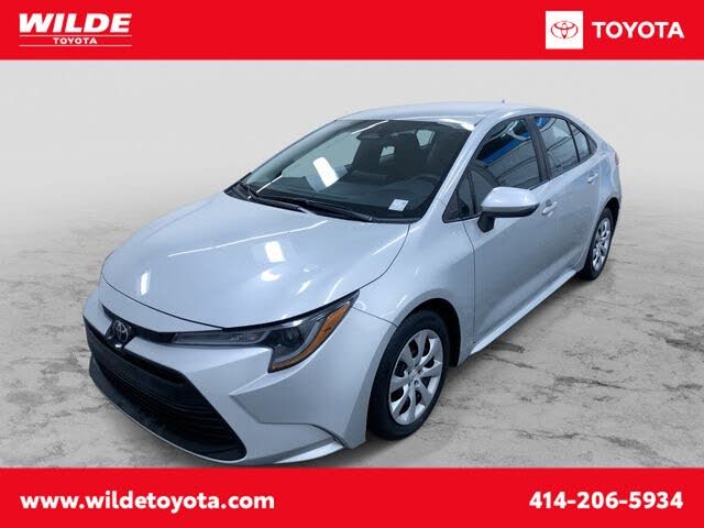 2025 Toyota Corolla LE FWD