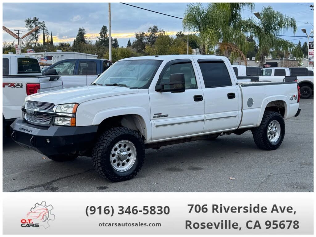 2003 Chevrolet Silverado 2500HD 4 Dr LT 4WD Crew Cab LB HD