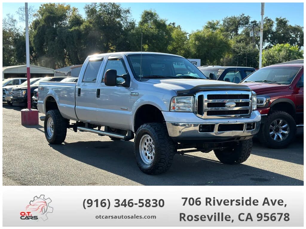 2005 Ford F-350 Super Duty Lariat Crew Cab SB 4WD