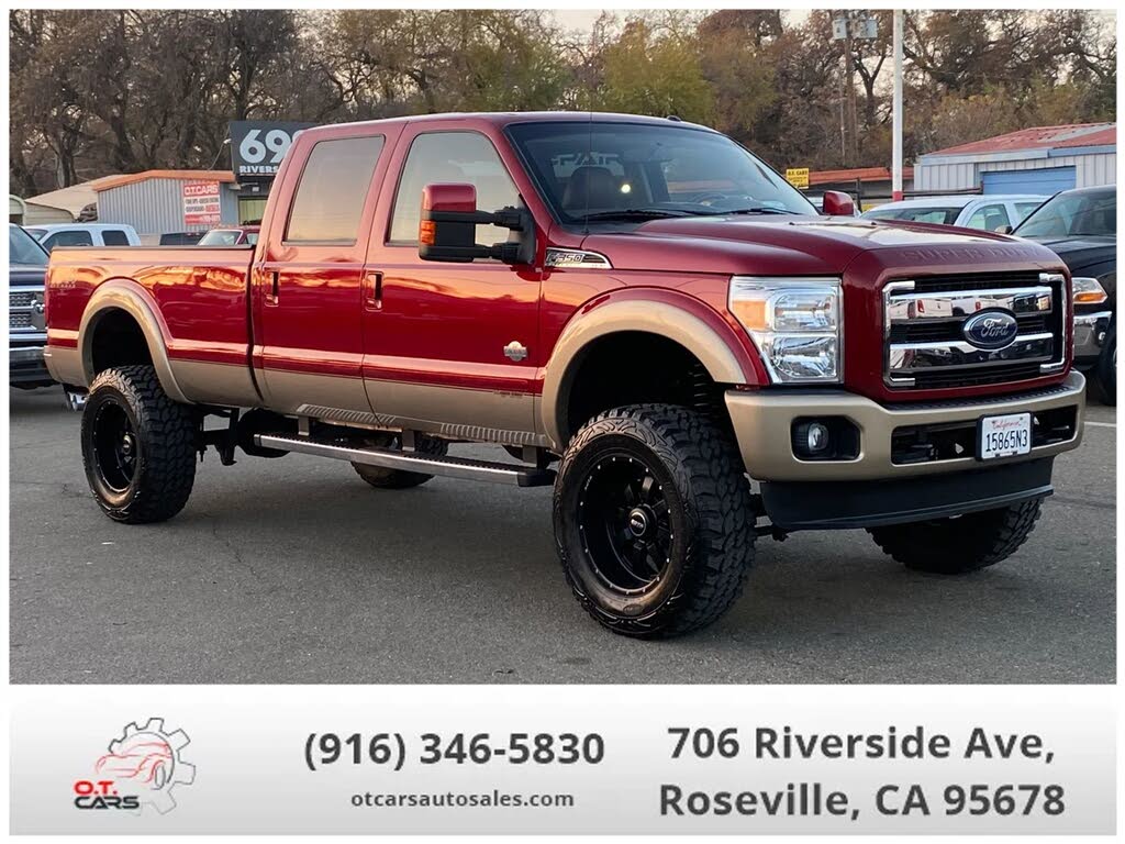 2014 Ford F-350 Super Duty King Ranch Crew Cab 4WD
