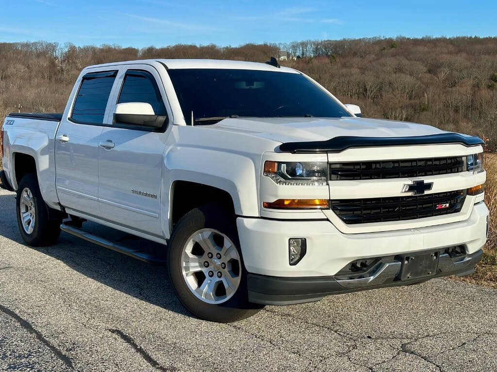 2018 Chevrolet Silverado 1500 LT Z71 Crew Cab 4WD