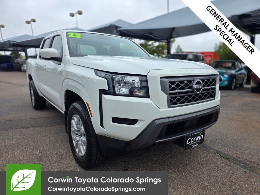 2022 Nissan Frontier SV Crew Cab 4WD