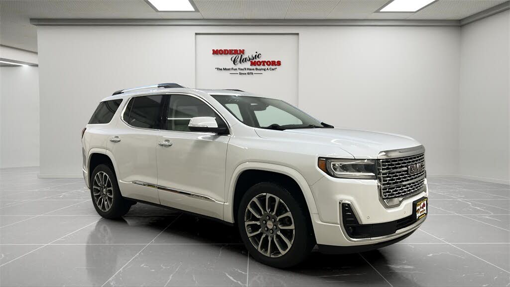 2023 GMC Acadia Denali AWD