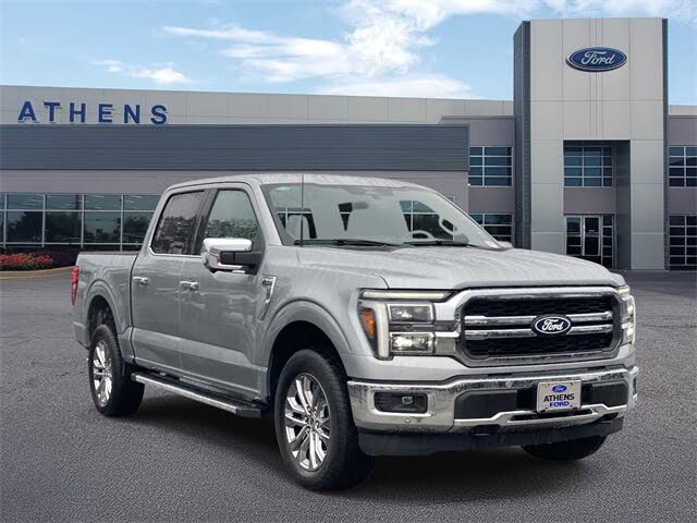 2025 Ford F-150 Lariat SuperCrew 4WD