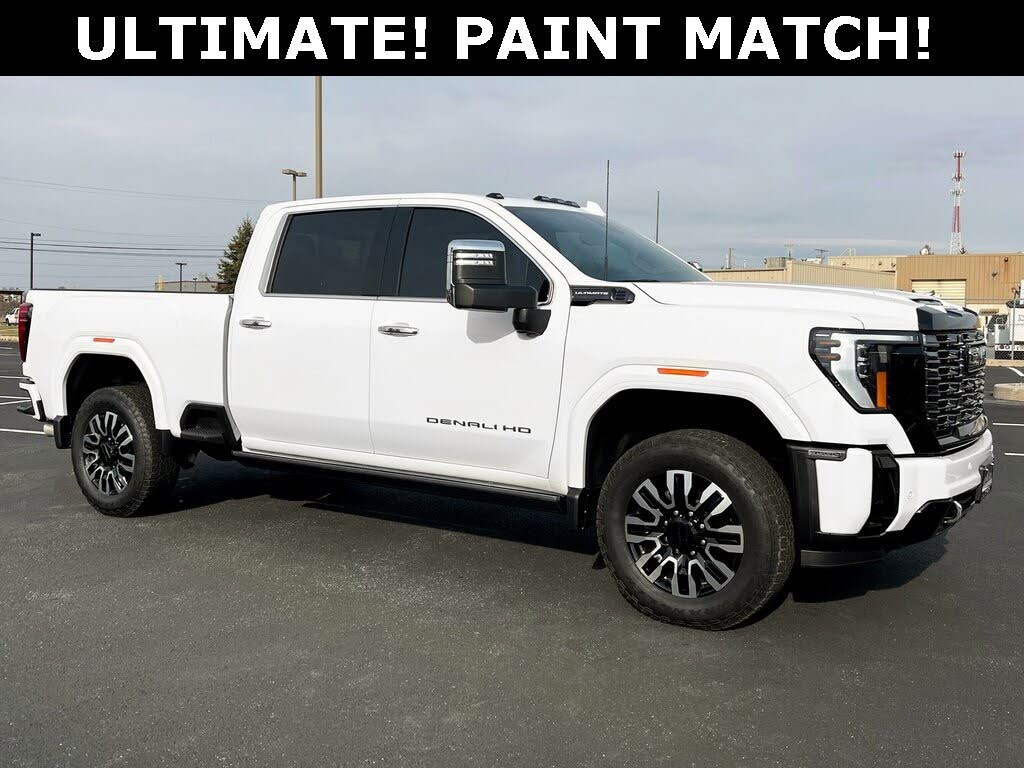 2025 GMC Sierra 3500HD Denali Ultimate Crew Cab 4WD