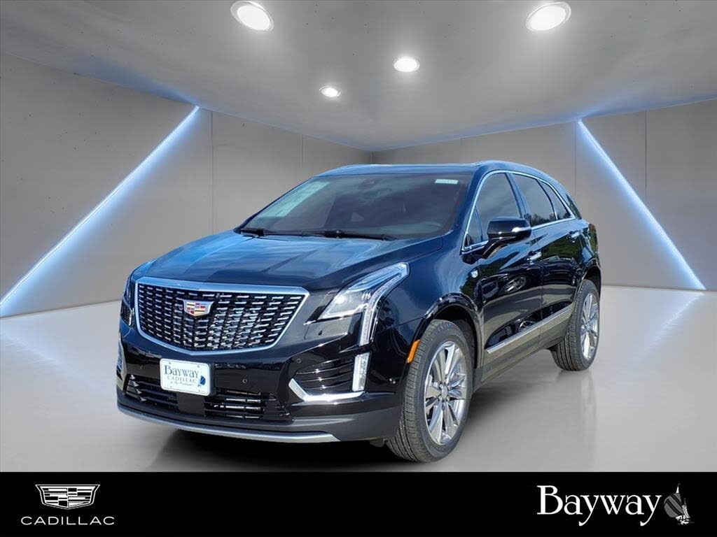 2026 Cadillac XT5 Premium Luxury FWD