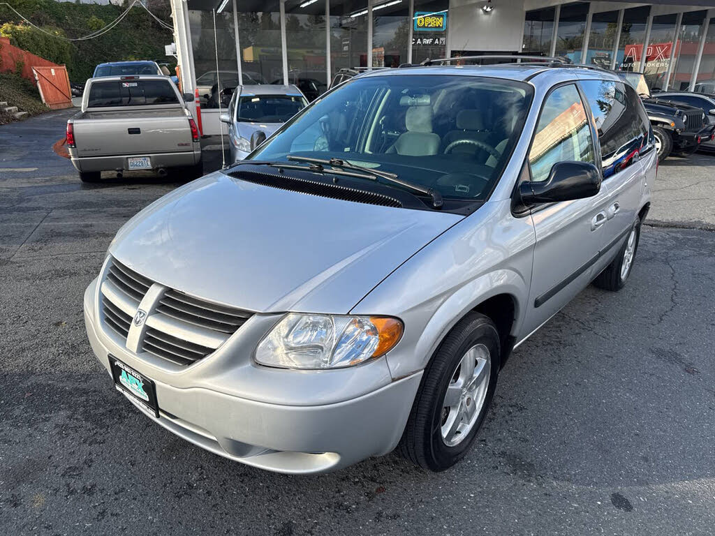 2005 Dodge Caravan SXT FWD