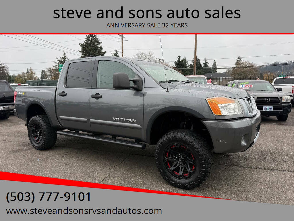 2013 Nissan Titan PRO-4X Crew Cab 4WD