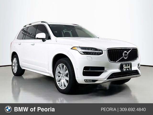 2018 Volvo XC90 T6 Momentum AWD