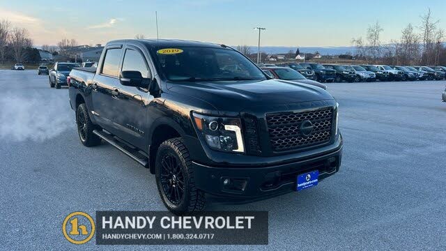 2019 Nissan Titan SV Crew Cab 4WD