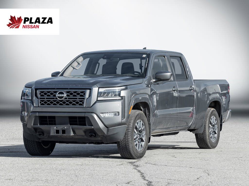Nissan Frontier SV Crew Cab LB 4WD 2023