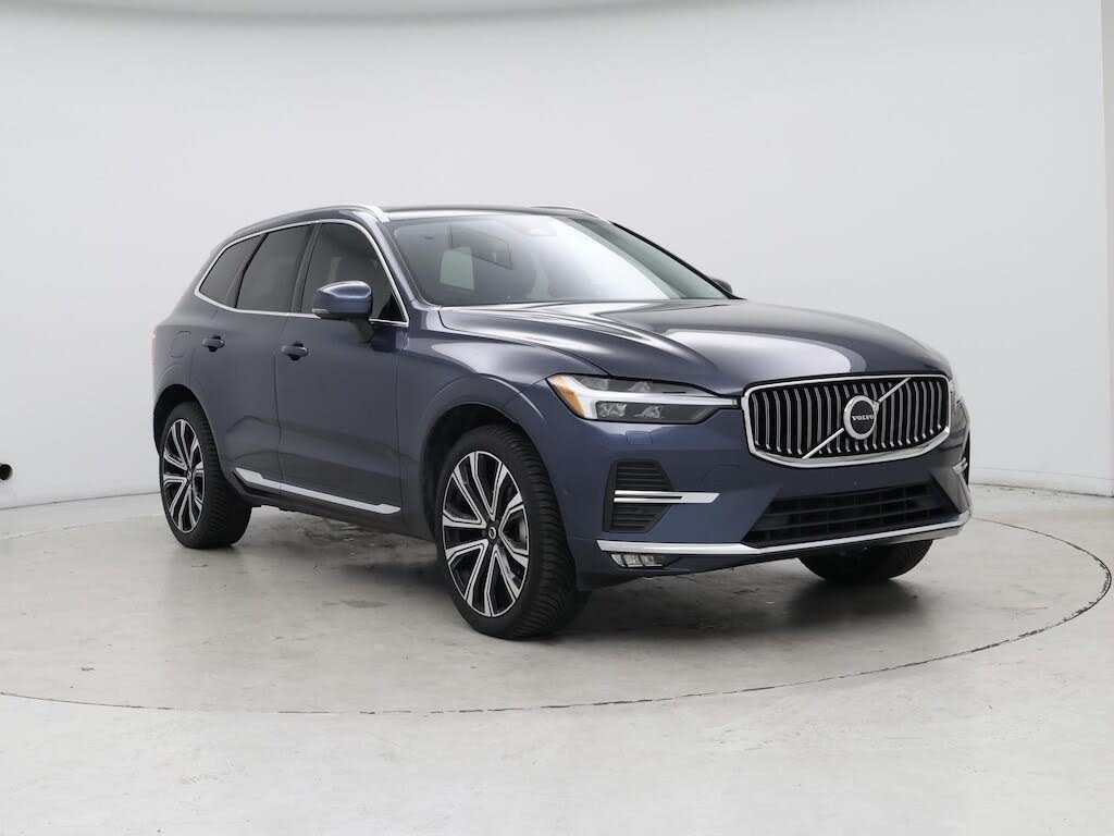2023 Volvo XC60 B5 Ultimate Bright Theme FWD