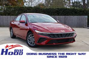 Hyundai Elantra SEL FWD