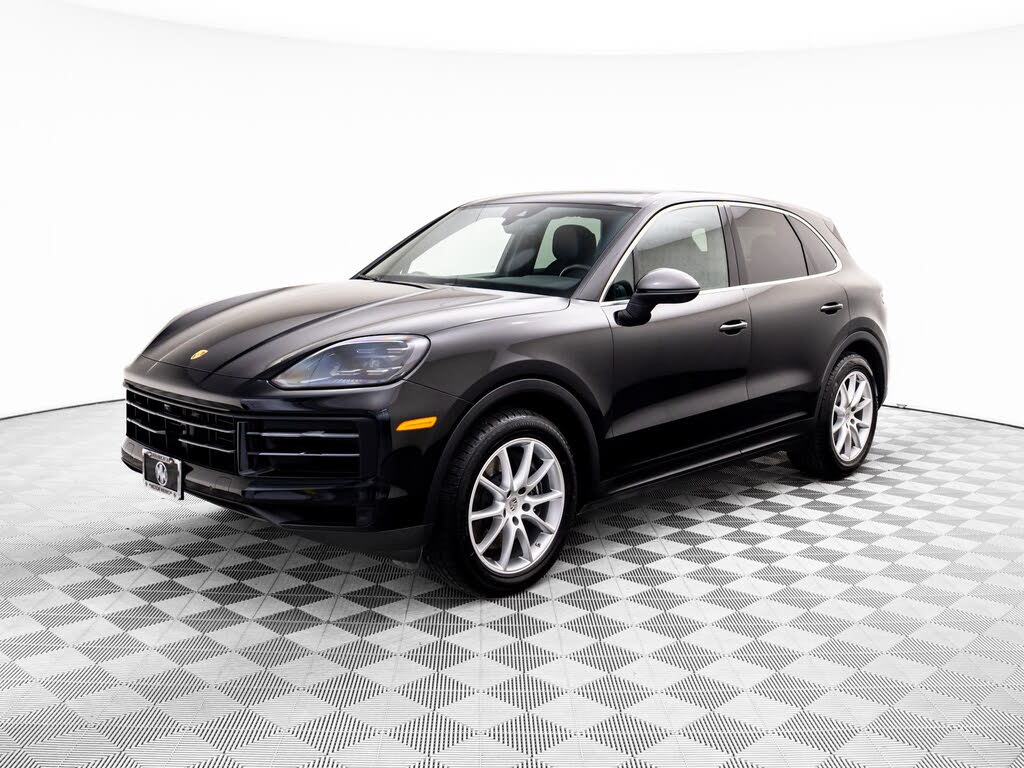 2024 Porsche Cayenne AWD