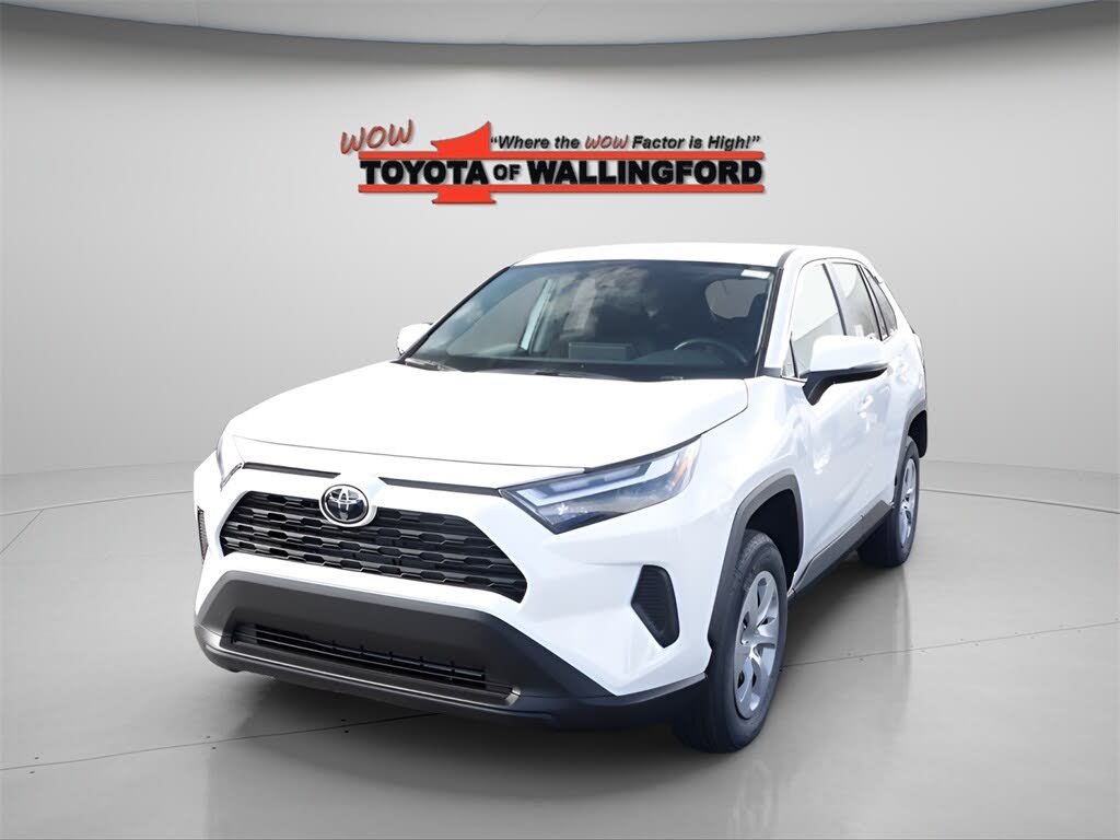 2025 Toyota RAV4 LE AWD