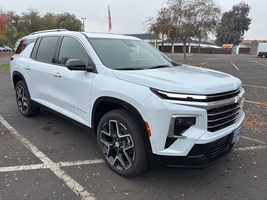 2026 Chevrolet Traverse High Country 4WD