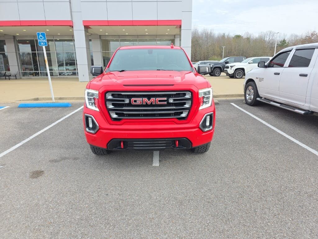 2021 GMC Sierra 1500 AT4 Crew Cab 4WD