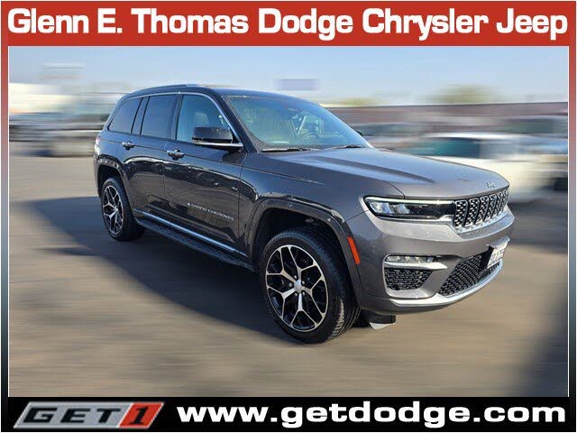 2022 Jeep Grand Cherokee Summit 4WD