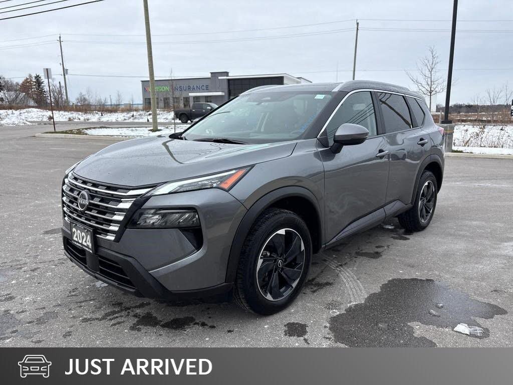 Nissan Rogue SV Moonroof AWD 2024