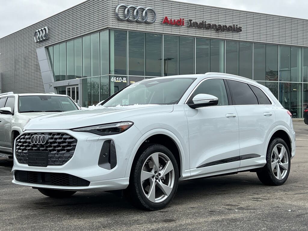 2025 Audi Q5 quattro Premium Plus 40 TFSI