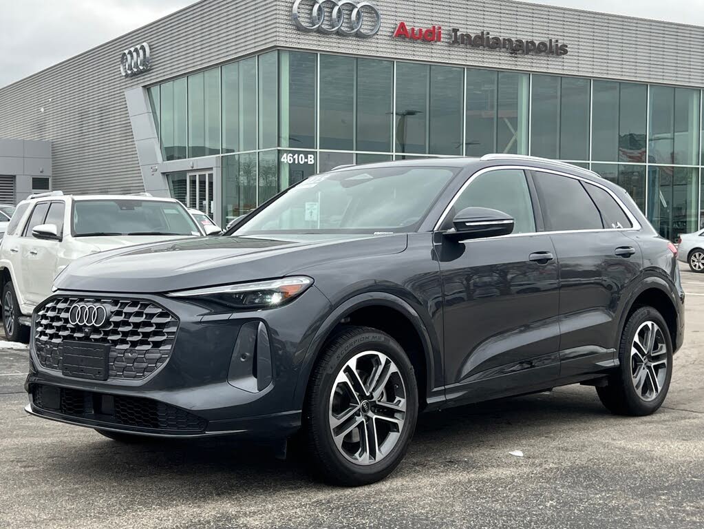 2025 Audi Q5 quattro Premium Plus 40 TFSI